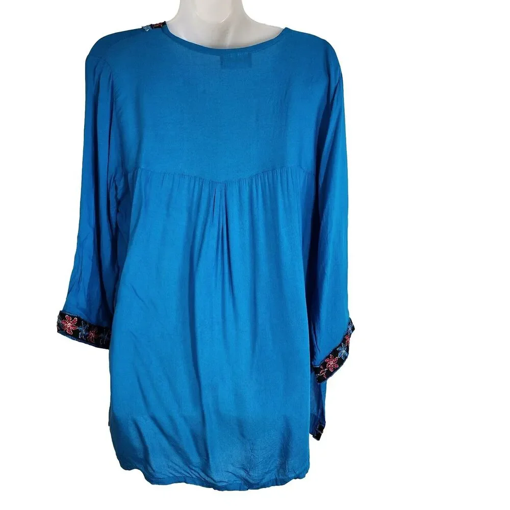 ANJLI Women's Top Size 34 Blue Black Pink Embroidered 3/4 Sleeve Blouse V Neck